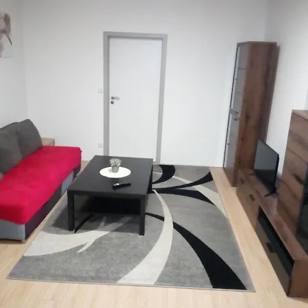 Apartman Stefanikova Zlin Exterior photo